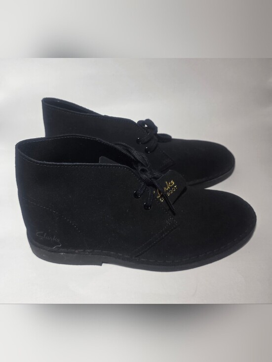Clarks Desert Boot Black Suede Chukka Lace Up Women’s Size 8.5 main image 7
